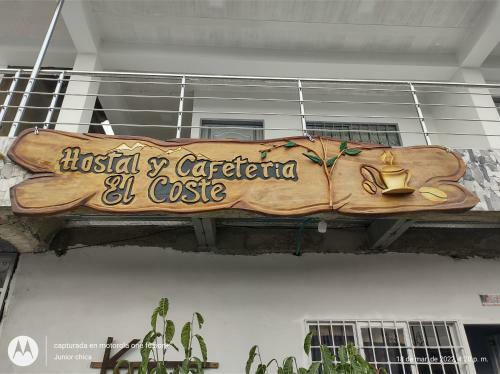 Apartamento Hostal Y Cafeter�a El Coste