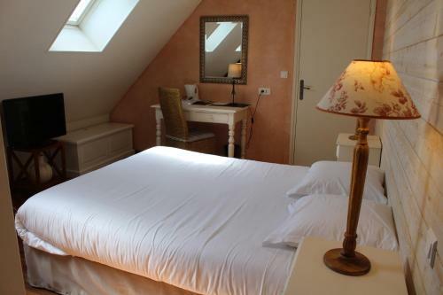 Hotel Logis Le Quai Fleuri