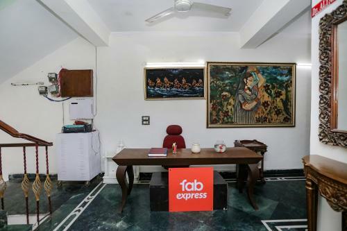 Hotel Fabexpress Primero I