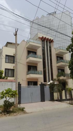 Hostal Birdhouse Residency