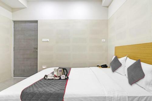 Hotel Oyo Townhouse 1033 Ameerpet