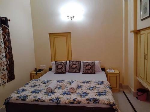 Hotel Shining Fort