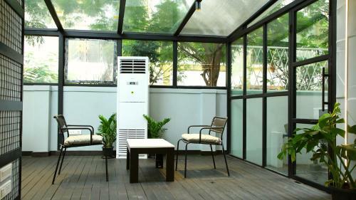 Hotel White Fern Stays