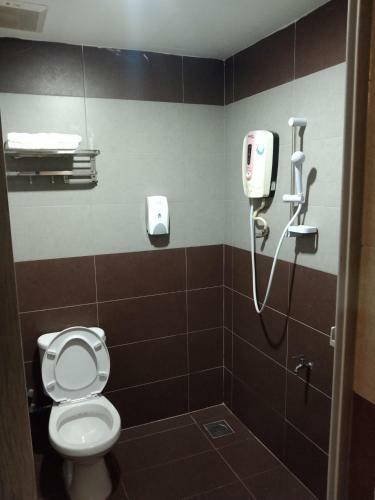 One World Hotel