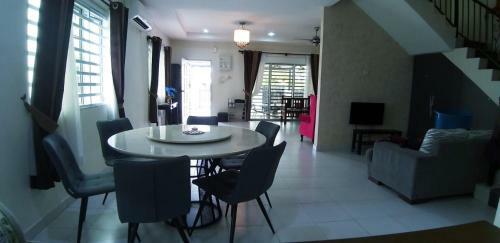 Venice Of Perak Homestay Malay Only