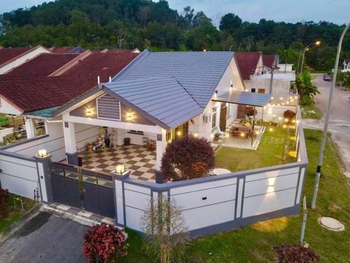 ?timber Homestay?mount Austin Johor Bahru