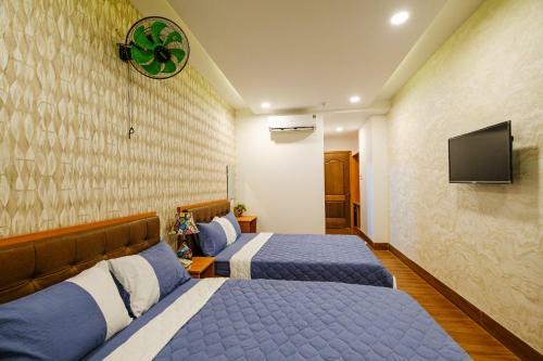 Hotel Kh�ch S?n Tre Vi?t 2