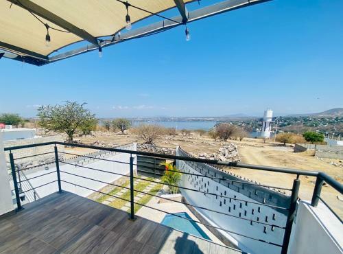 Hermosa Casa Con Alberca Y Vista Al Lago