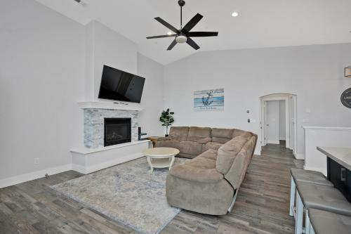 Lakeshore Paradise