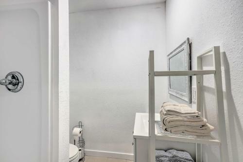 Apartamento Cozy Lompoc Studio With Patio About 9 Mi To Beach
