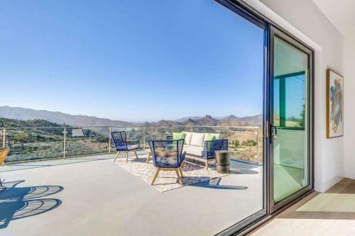 Malibu Sunset Getaway