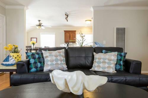 Apartamento 2bd/2ba In Belmont Shores! Close To Everything!