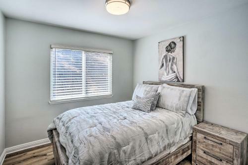 Orange County Abode With Fire Pit And Backyard!