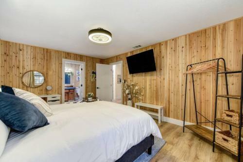 Harmony Ridge Ranch Nestled On A Secluded 6 Acres