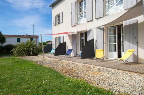 Hotel Thalacap Ars-en-r�