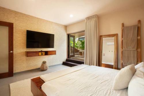 Private Villa In Aldea Zama