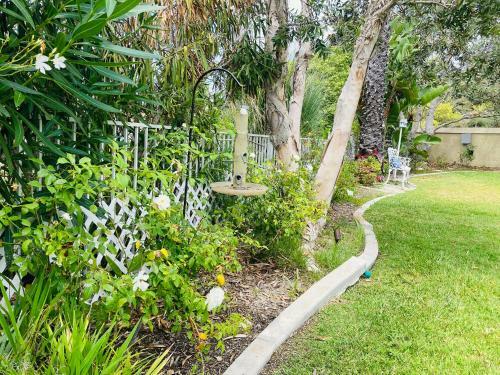 San Clemente Home With Ocean Views, Close To Beaches And Trails