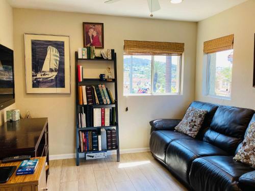 San Clemente Home With Ocean Views, Close To Beaches And Trails