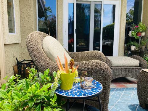 San Clemente Home With Ocean Views, Close To Beaches And Trails