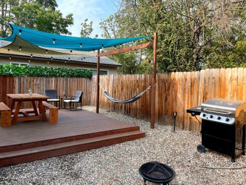 Sacramento Modern Bungalow Close 2 Ucd Med Center