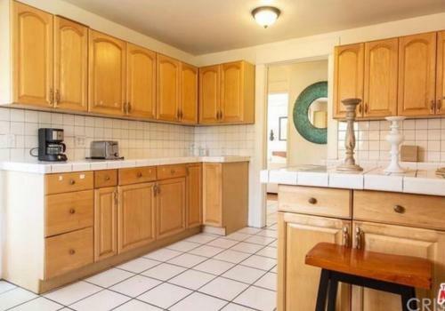 Peaceful 5 Bedroom House Sleeps 13 Free Parking