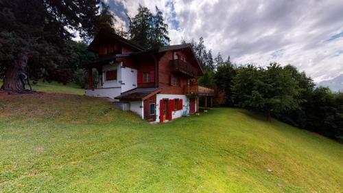 Les Chanterelles Cosy & Quiet Chalet 12 Pers