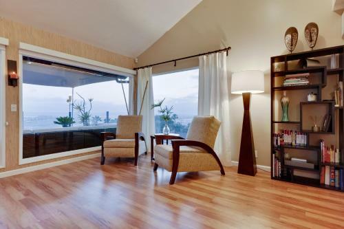 Apartamento Incredible Hilltop Luxury Bay View Retreat