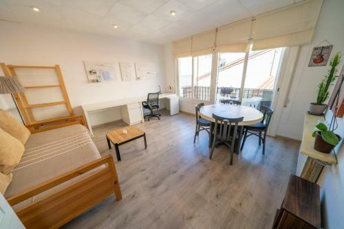 Apartamento Homeholidaysrentals Raval - Costa Barcelona