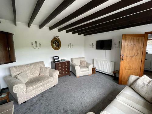 Dove Cottage - Stay At Gwens