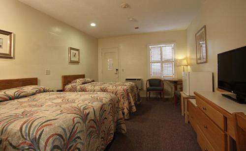 Hotel Hamilton Village Inn