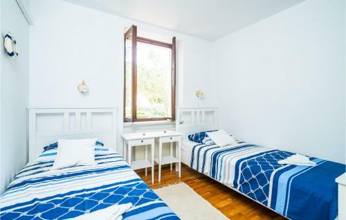 Awesome Home In Ston With Wifi And 3 Bedrooms