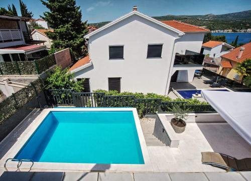 Holiday Home Nepi - With Pool