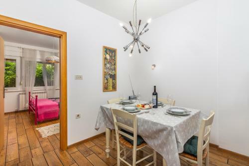 Apartment In The Center With Two Bedrooms