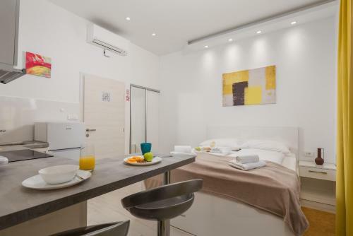 Lux Apartments