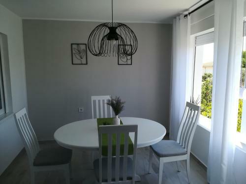 Apartmani Hermes Jadrija