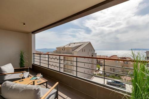 5-6 Luxury Apartments L&l Tucepi - 100m From The Beach
