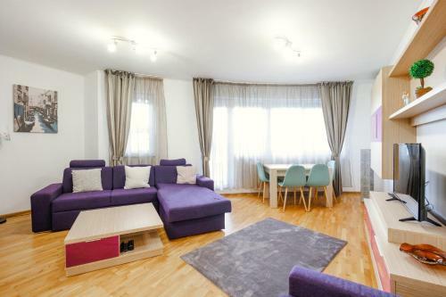 Regia Apartament