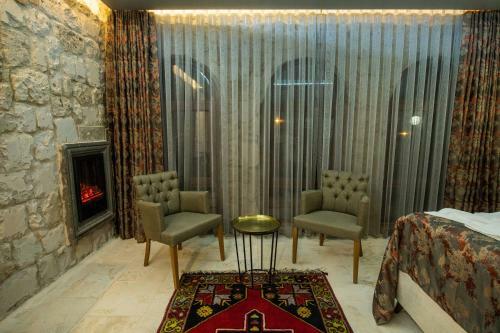 Ahiyan Hotel
