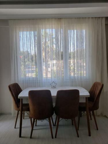 Lovely 1 Bedroom Apartment With Swimming Pool