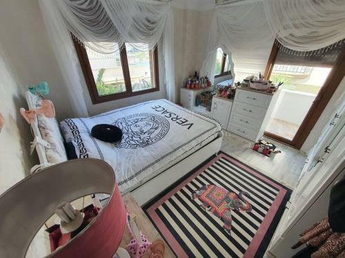 Villa Offering A Relaxed And Inviting Atmosphere