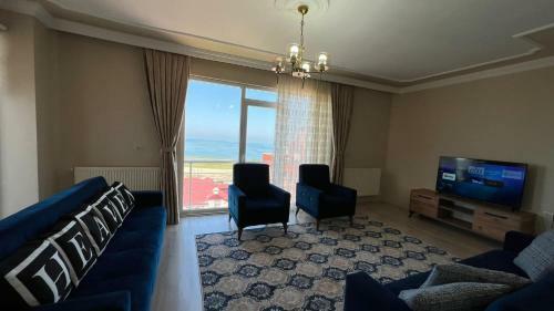 Heaven Grand Apartment