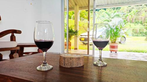 Acogedora Casa de Campo Con Vista A La Monta�a