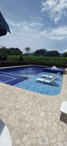 Villa Hermosa Finca Con Jacuzzi Y Piscina