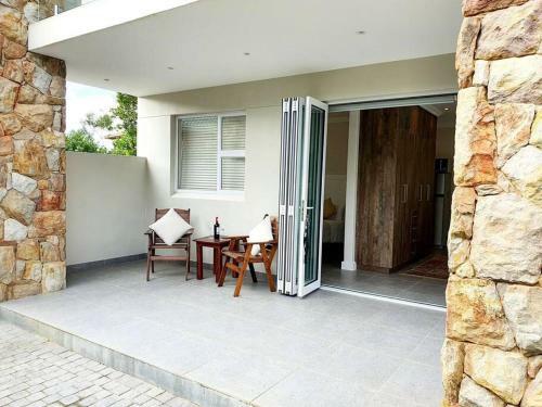 Apartamento Bellrock 42 -style, In The Cola Beach Conservancy
