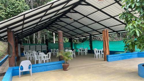 Eco Hotel El Bosque