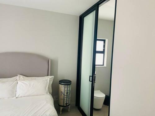 Stylish 3-bedroom Apartment In New Estate Complex