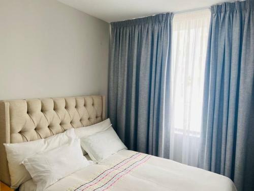 Stylish 3-bedroom Apartment In New Estate Complex
