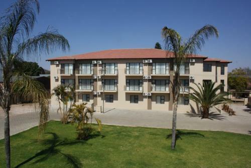 Oasis Hotel