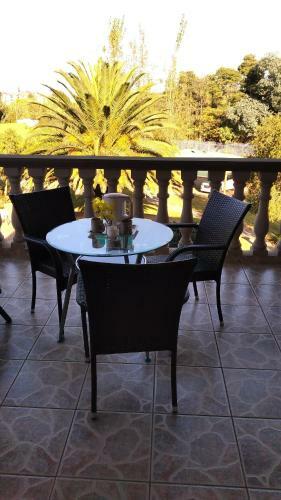 Hostal Atlantic Pearl Guest House Midrand