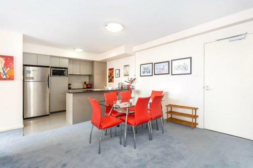 Amazing Adelaide Tce Apartment - Best Location